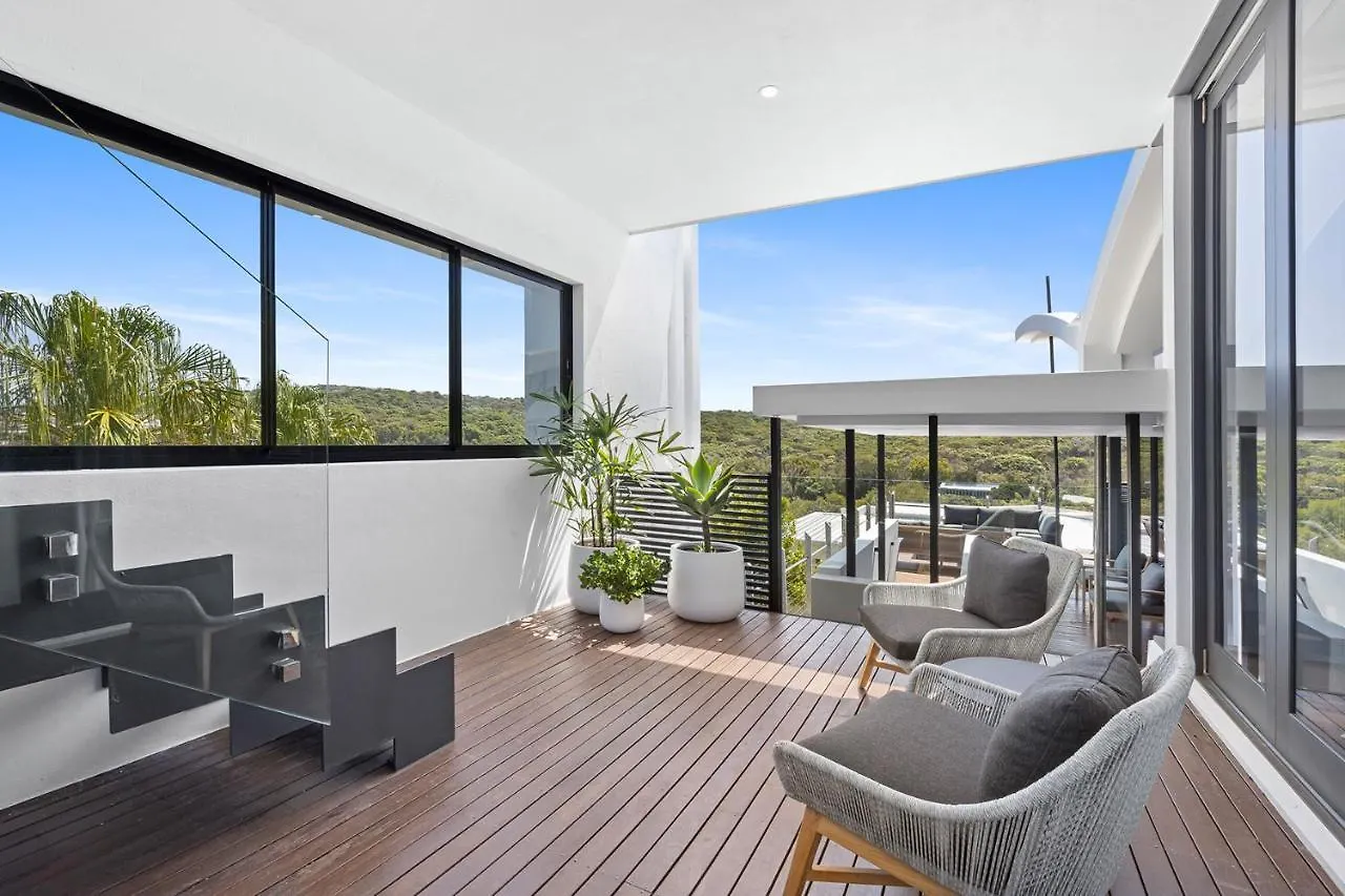 Luxury & Breathtaking Views For Families Villa Sunshine Beach Australia